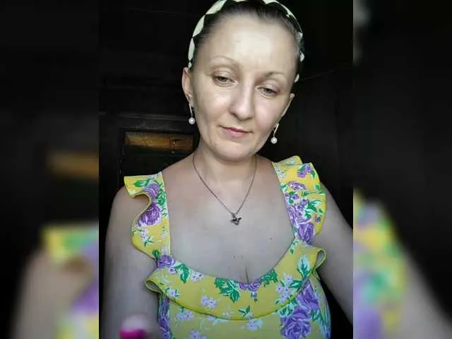 SusyBlair – webcam model profile photo Image 8