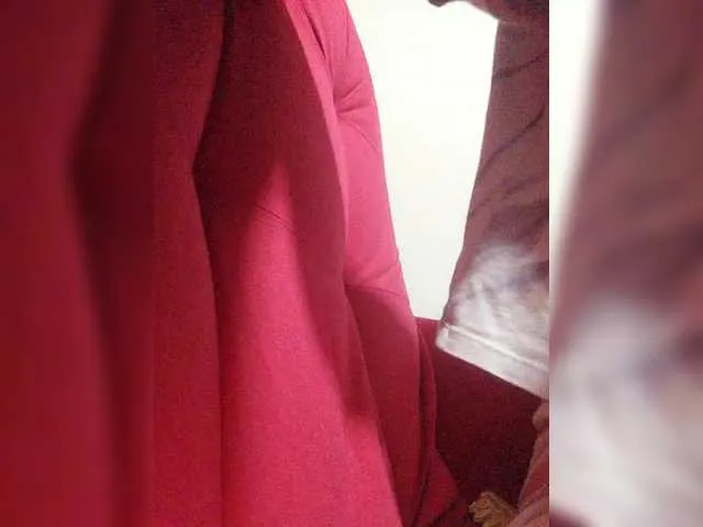 XBIGTITSXX – webcam model profile photo Image 5