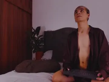 2gays_1straight Image 4