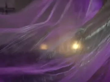 SashaVaughn – webcam model profile photo Image 5