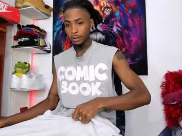 LoraDevine – webcam model profile photo Image 8