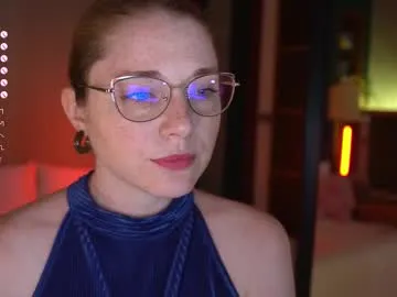 Olivija2020 – webcam model profile photo Image 15