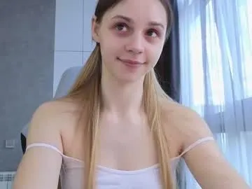 SexWifeLina – webcam model profile photo Image 7