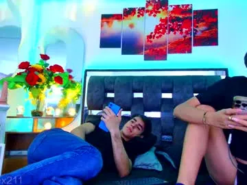 LoraDevine – webcam model profile photo Image 7