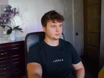 kinkyhousexxx – webcam model profile photo Image 6