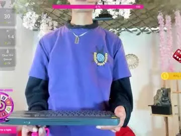 blondeangel_4u2 – webcam model profile photo Image 11