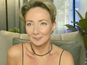 fiery-girl – webcam model profile photo Image 7