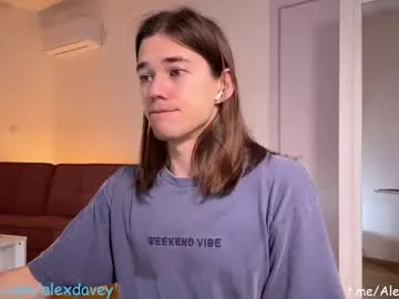 LizzieGreyX – webcam model profile photo Image 2