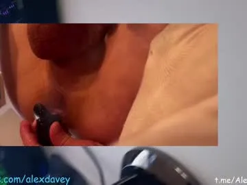 LizzieGreyX – webcam model profile photo Image 6