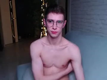 Donovan_Desmond – webcam model profile photo Image 15