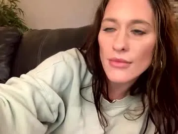 Olga372 – webcam model profile photo Image 13