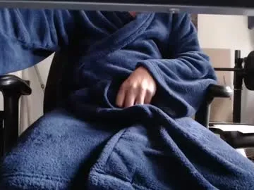 YU-KI00 – webcam model profile photo Image 4