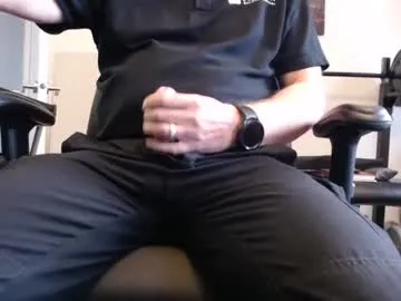 YU-KI00 – webcam model profile photo Image 6