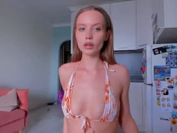 SusyBlair – webcam model profile photo Image 15