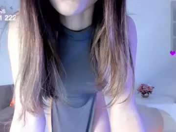 British_EmJess – webcam model profile photo Image 8