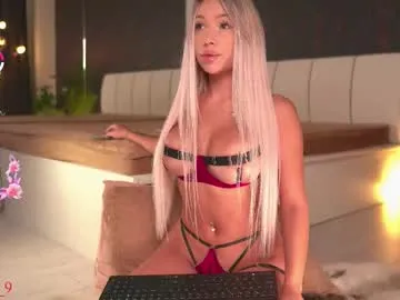 Laurahoot20 – webcam model profile photo Image 9