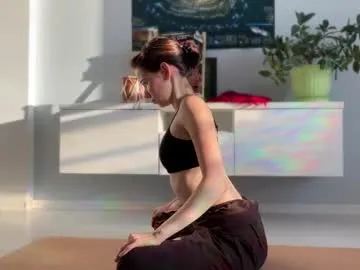 MistressLouUK – webcam model profile photo Image 9