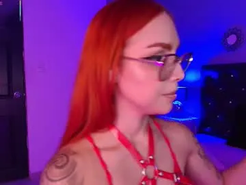 British_EmJess – webcam model profile photo Image 9