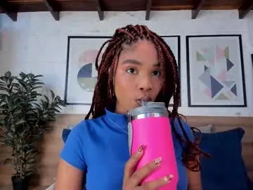 britt-grey – webcam model profile photo Image 12