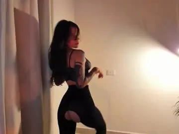 AshlynShawBS – webcam model profile photo Image 13