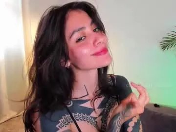 AshlynShawBS – webcam model profile photo Image 5