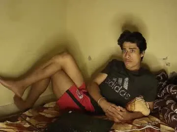 BrookeBratXO – webcam model profile photo Image 12