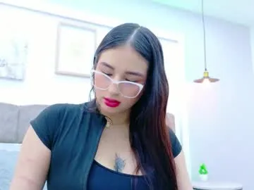 British_EmJess – webcam model profile photo Image 10