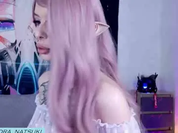 SelennaMoon – webcam model profile photo Image 19