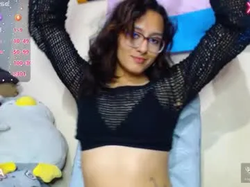 British_EmJess – webcam model profile photo Image 11