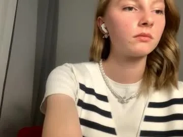 British_EmJess – webcam model profile photo Image 2