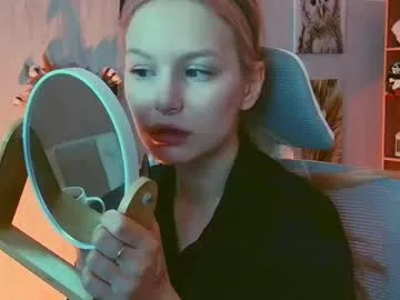 LaraKennt – webcam model profile photo Image 3