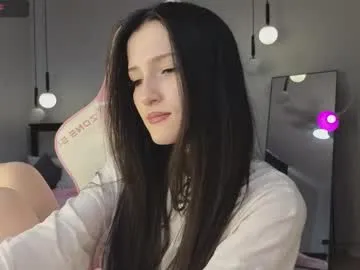 British_EmJess – webcam model profile photo Image 5