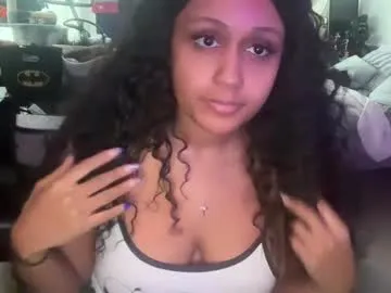 LizzieGreyX – webcam model profile photo Image 16