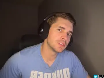 Libely – webcam model profile photo Image 14