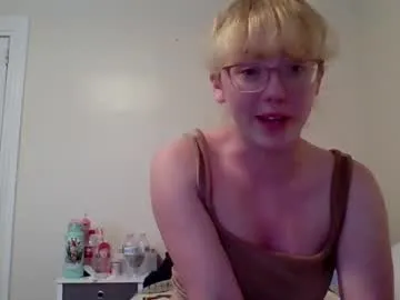 blondeambitionnn – webcam model profile photo Image 3