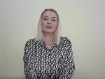 blondie_xoxoxo – webcam model profile photo