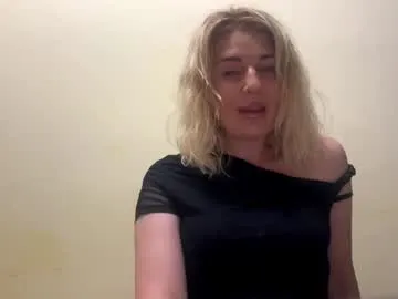 TyleneBuck – webcam model profile photo Image 11