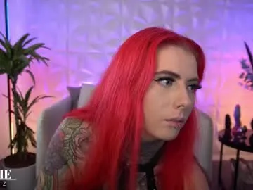 Danilovea – webcam model profile photo Image 4