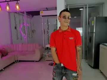 boysdeluxemilitary Image 5