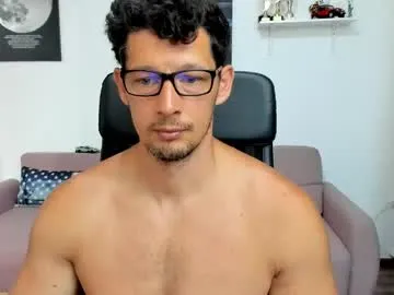 paroncho – webcam model profile photo Image 3