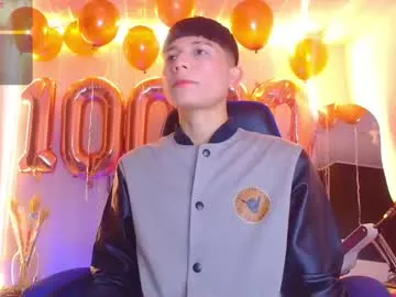 mr_freed – webcam model profile photo Image 3