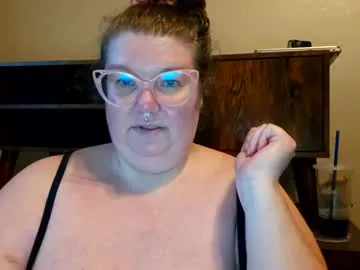 KrissyQueen – webcam model profile photo Image 13