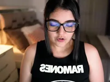 VioletchelseaBabesatation – webcam model profile photo Image 15