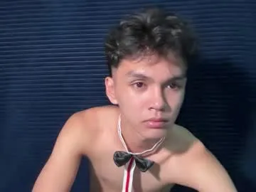 BigTitBlondeUK – webcam model profile photo Image 13