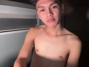 BigTitBlondeUK – webcam model profile photo Image 14