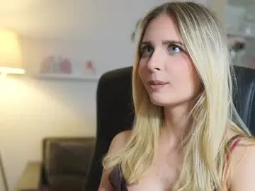 British_EmJess – webcam model profile photo Image 2