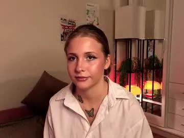 Nataly_Blonde – webcam model profile photo Image 4