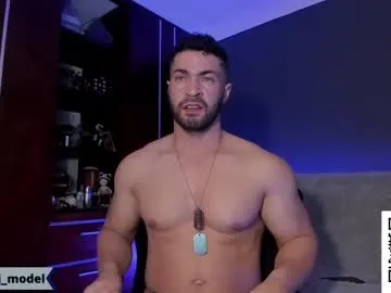 Kristallik-1 – webcam model profile photo Image 12