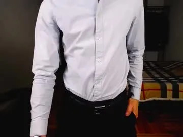 Donovan_Desmond – webcam model profile photo Image 4