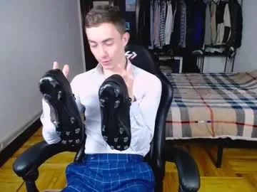 Donovan_Desmond – webcam model profile photo Image 7